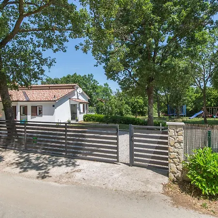 Rea Villa