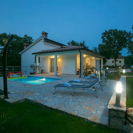 Rea *