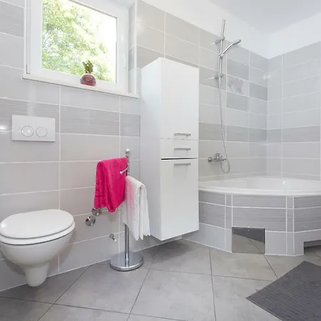 Willa Rea Labin (Istria)